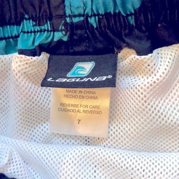 Lot of 2 Boys Swimsuits - Nike + Laguna - Youth Sizes Small & 7 - Picture 10 of 12